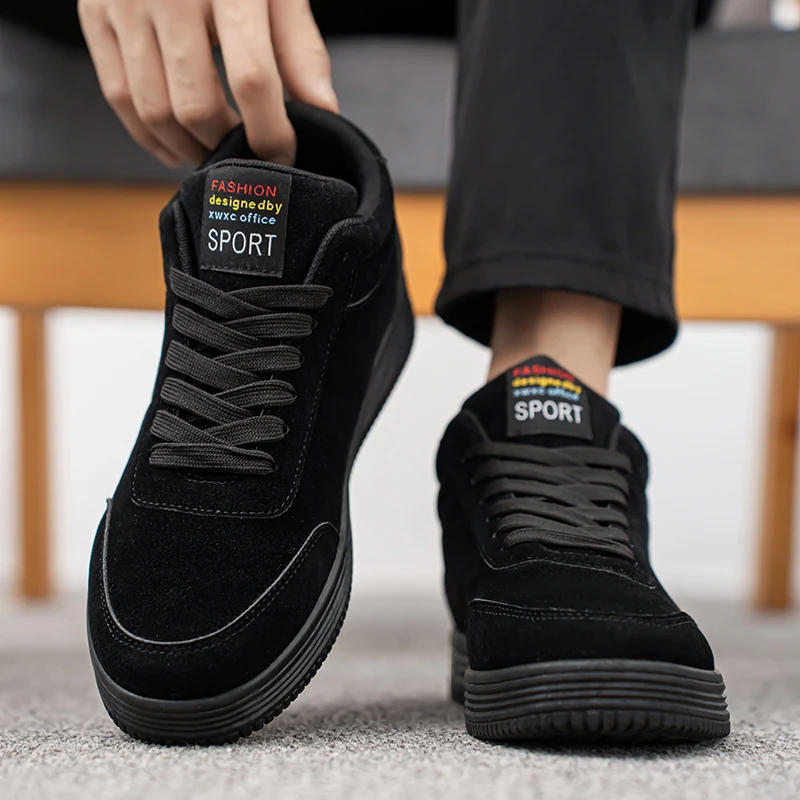 Description Picture 3 of itemCouple Sneakers Men Women Lover Flat Casual Outdoor Trendy Walking Shoes Lace-up Comfortable Wear-resisting Skate Shoes for Men