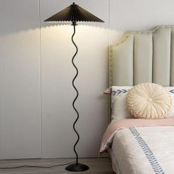 Nordic Creative Pleated Floor Lamp LED Fabric Umbrella Stand Light Living Room Corner Decoration Bedside Minimalist Floor Lamps