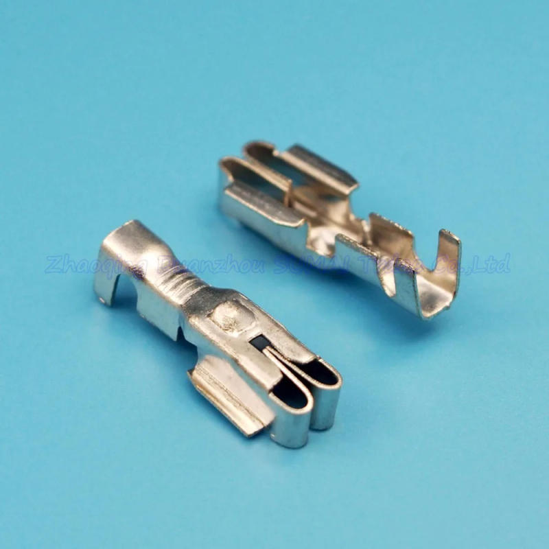 Description Picture 3 of itemDJ900107B car fuse Holder terminal Connectors,6.3mm Fuse box terminals for VW Audi etc. car