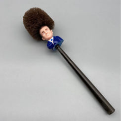 Bathroom brown toilet brush creative doll President toilet brush with base toilet brush