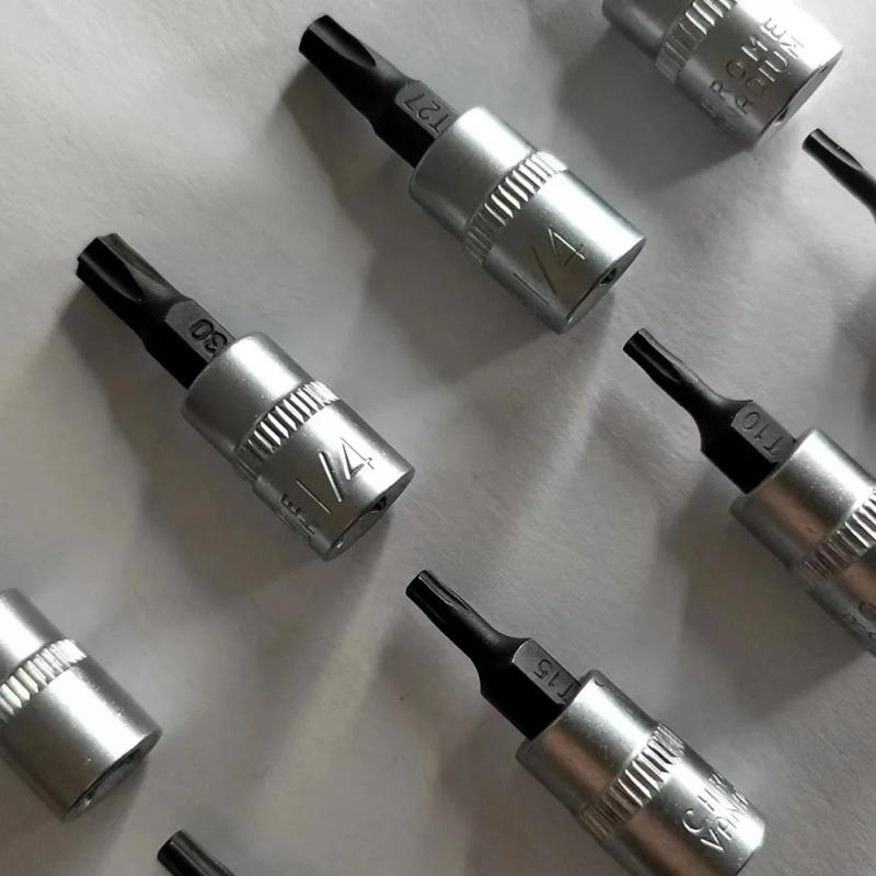 Description Picture 4 of item1pc Torx Bit Sockets 1/4 Inch Driver Star Bit T8-T40 Screwdriver Bits  Wrench Socket Adapter Extension Rod Hand-Tools