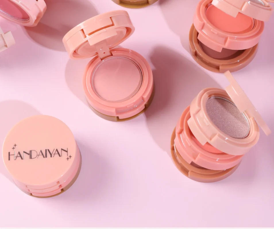 Description Picture 3 of itemNew 3 In 1 Matte Highlighter Contouring Blush Palette Pearly Shiny Eyeshadow Multifunctional Face Makeup Palette Female Cosmetic