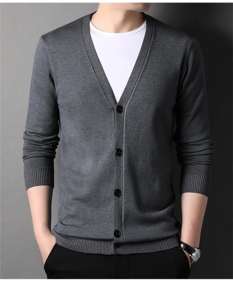 Description Picture 5 of itemNew Spring Autumn Knitted Cardigan Men Solid Color V Neck Slim Fit Sweatercoat Fashiion Casual Single Breasted Cardigan Sweaters