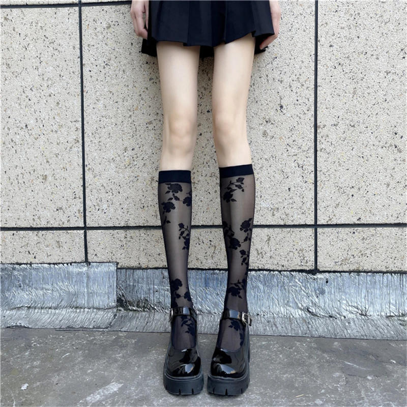 Description Picture 2 of itemSexy Lace Leg Stockings Women's Black Rose Embroidery Long Knee High Socks Japanese Lolita Leg Warmers Sweet Girls Kawaii Stocks