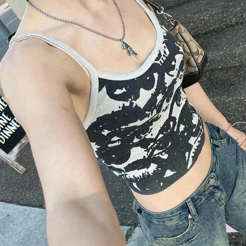 Description Picture 5 of itemGothic Portrait Print T-shirt Aesthetic Y2K Crop Tops Short Sleevle Vest Tees Harajuku Streetwear White Suspenders Women Clothes