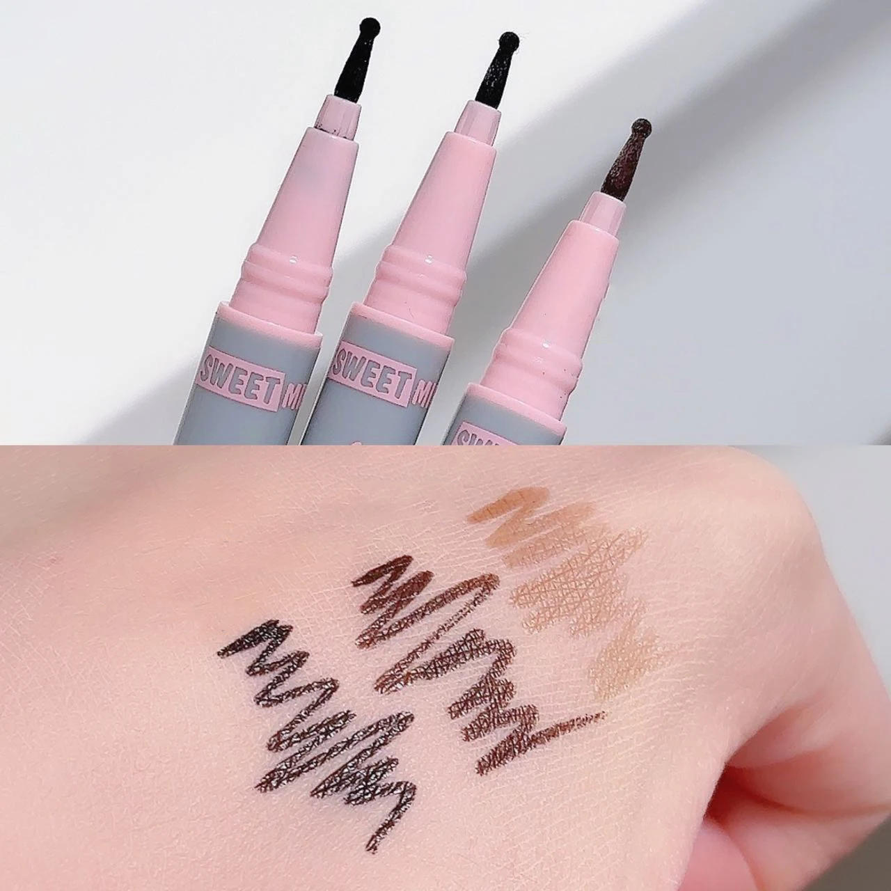 Description Picture 4 of itemNatural Lifelike Fake Freckle Makeup Pen Liquid Lightweight Round Head Fake Spot Pen long Lasting Waterproof Face Dot Mole Pen