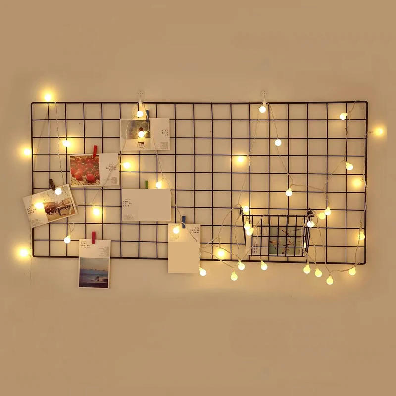 Description Picture 4 of item5 Sizes Nordic Metal Mesh Grid Diy Wall Photos Postcards Wall Art Display Mesh Organizer Pictures Photo Frame Shelf Home Decor