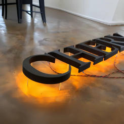 Business Logo Sign Acrylic Custom Logo Decoration Office Door Sign Wall Sign 3D Custom Outdoor LED Backlit Shop Advertising Sign