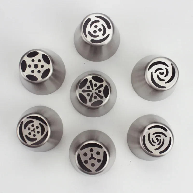 Description Picture 4 of item7pcs/lot Stainless Steel Russian Tulip Icing Piping Nozzle Cake Decoration Cream Tips DIY Cake Bakeware Tool Rose Flower LB 373