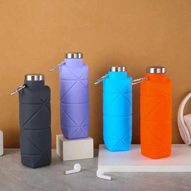 Description Picture 4 of item700ml Collapsible Reusable Silicone Water Bottle, Portable Leak-proof Mug for Outdoor Camping, Hiking, Gym Yoga, Fitness Sports