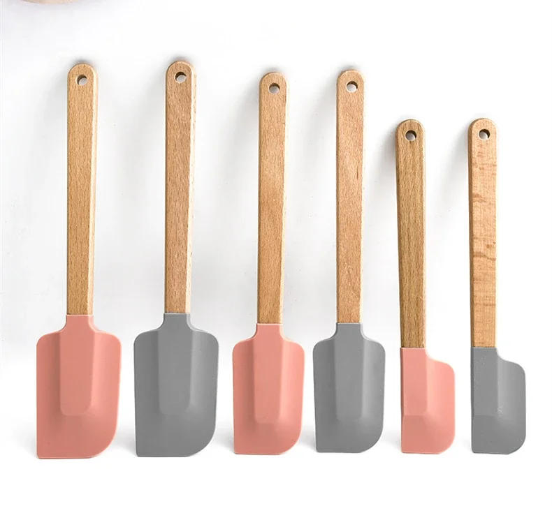 Description Picture 2 of itemWooden Handle Cake Pastry Spatula Silicone Chocolate Cream Pizza Scraper Mixer Butter Bread Spreader Kitchen Food Baking Blender