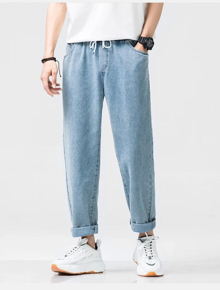 Description Picture 4 of itemJeans Men Wide Leg Cargo Pants Streetwear Baggy Men Korean Fashion Loose Straight Male Clothing Hip Hop Style Male Trousers