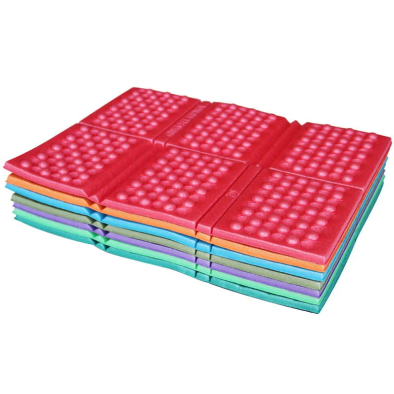 Description Picture 5 of itemHoneycomb Massage Mat 6-Fold XPE Cushion Outdoor Hiking Camping Training Park Foldable Pillow Picnic Sitting Moisture-proof Pad