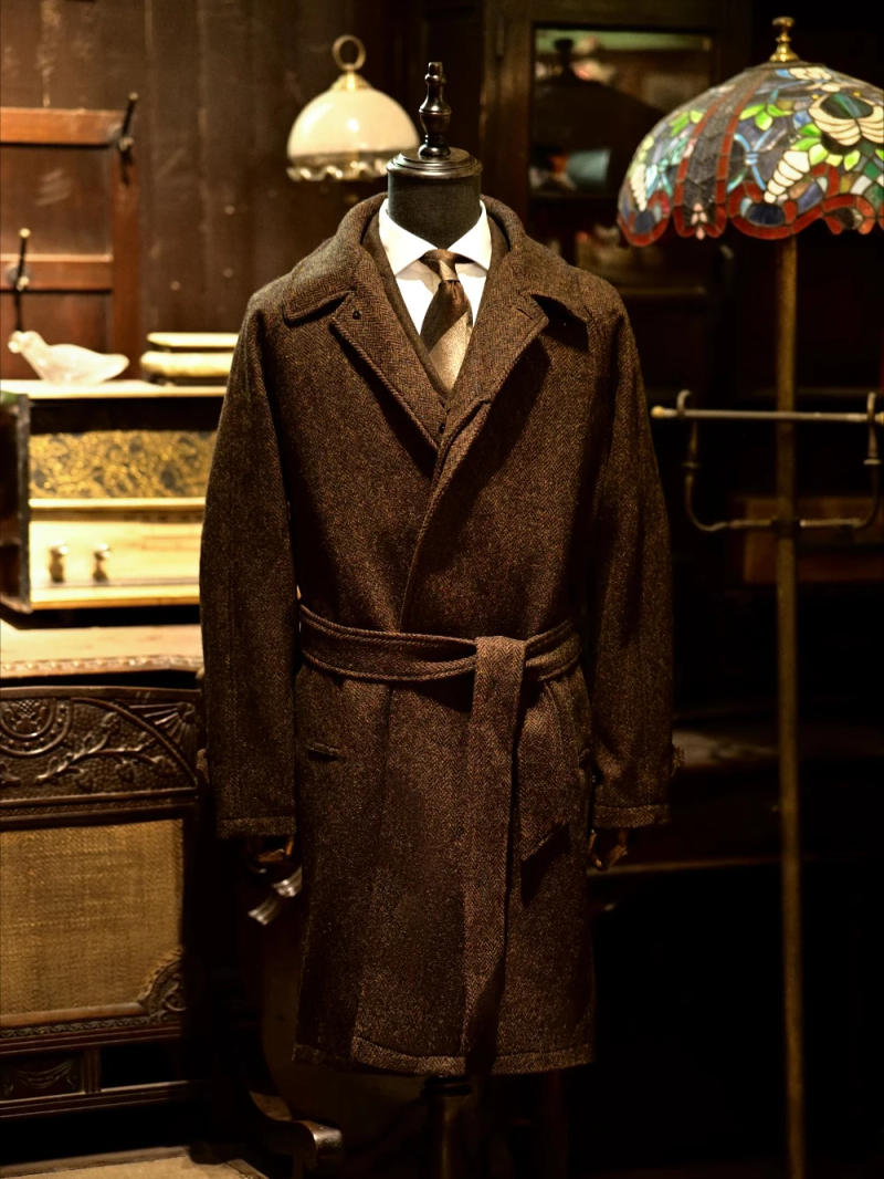 Description Picture 2 of itemMen's Tweed Balmacaan Coat Color Speckled Pattern Classic Elegant Style Windbreaker