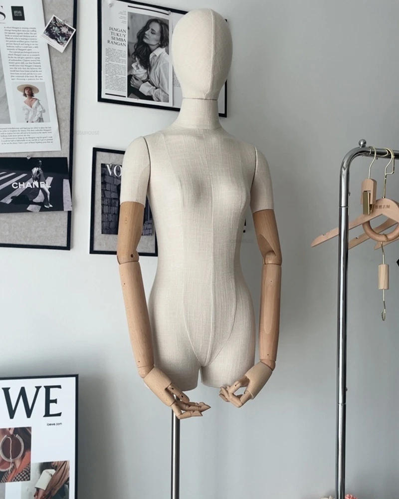 Description Picture 4 of itemHalf-length Mannequin for Women's Clothing Store Mannequins Creative Fake Human Body Window Model Prop Display Stand with Head