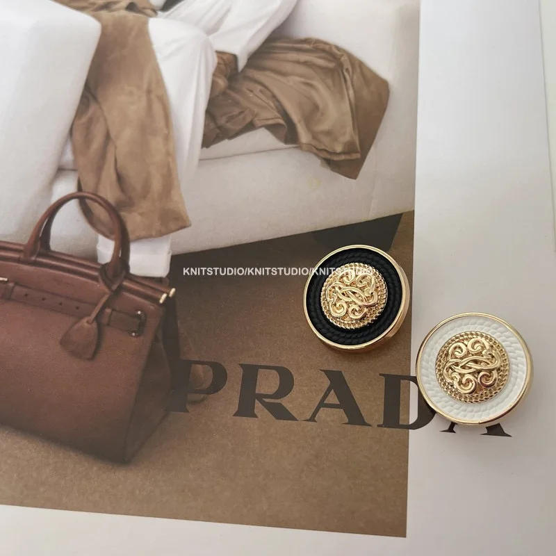 Description Picture 5 of item6Pcs-Fashion Advanced Metal Buttons Clothes Coat Suit Blazer Creative Buttons For Sewing Handmade Decorations Gold Black White