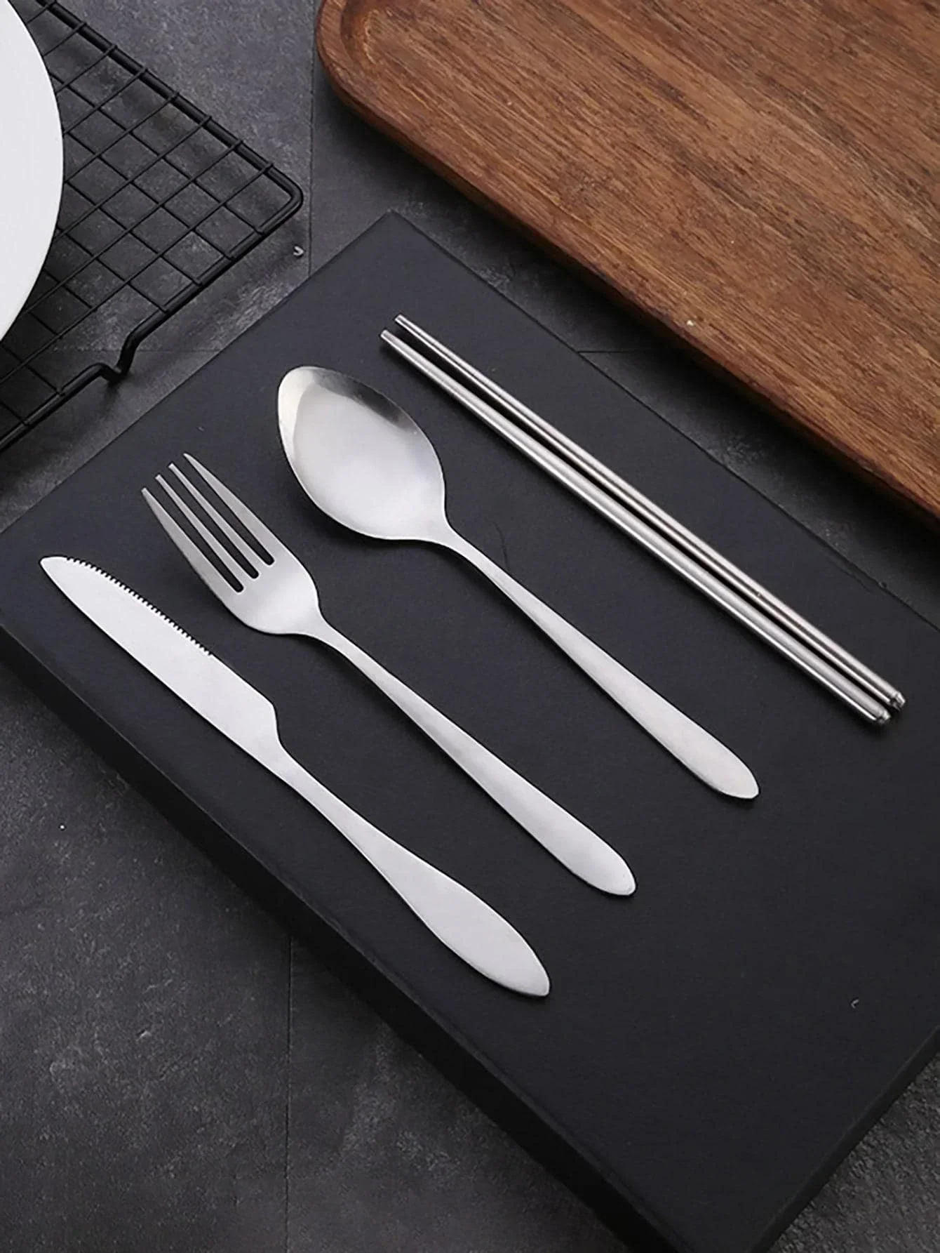 Description Picture 2 of item4Pcs/Set Stainless Steel Chopsticks  Spoon Fork Steak Knife with Storage Case Travel Camping Cutlery Set Portable Tableware
