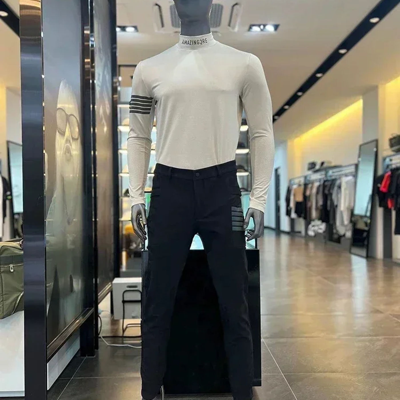 Slide 6de0e8cdd16e41e8af28b6155176ce98