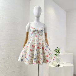 white floral print sleeveless sling pleat mini dress 2025