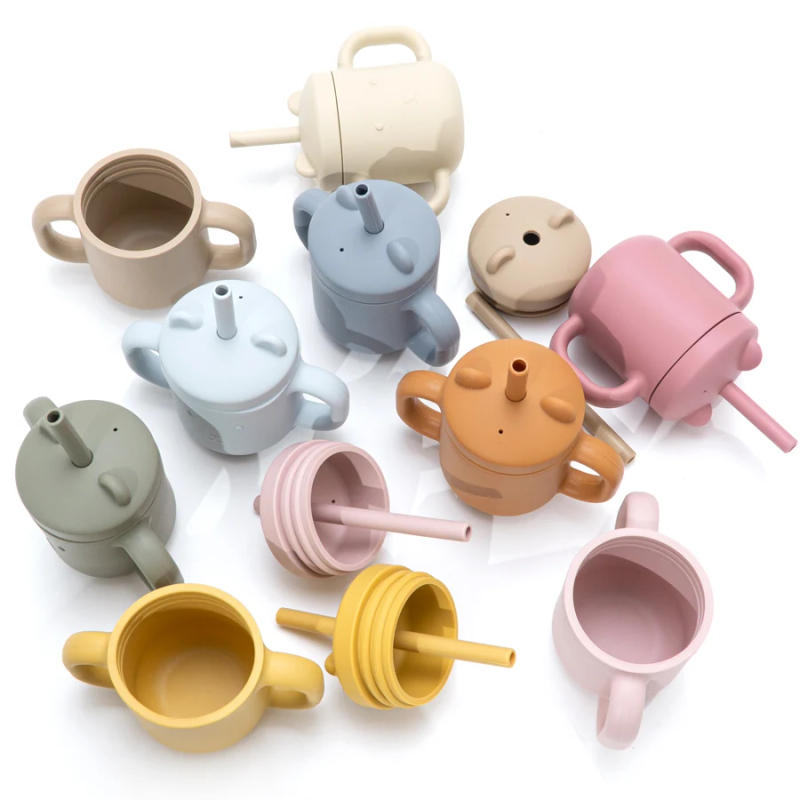 Description Picture 5 of item1PCS Cartoon Shape Baby Silicone Straw Cup BPA Free Portable Feeding Cup Kids Leakproof Learning Drink Cup Baby Tableware