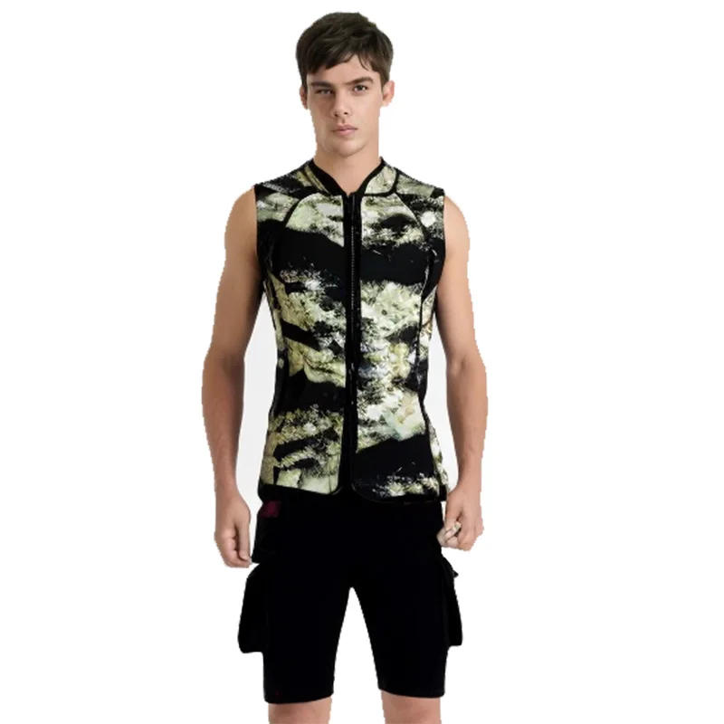 Description Picture 3 of itemMen's Wetsuit Sleeveless Vest 3mm Neoprene with Zipper keep Warm for Diving,Surfing,Kayaka