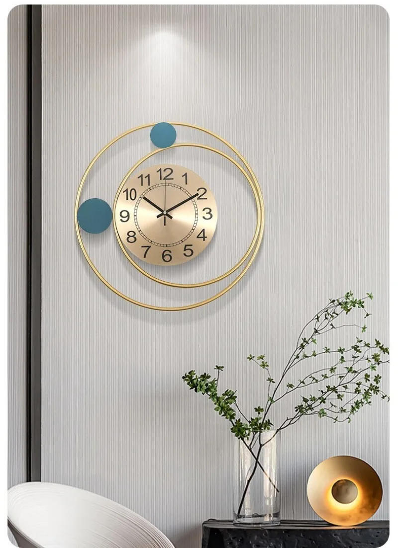 Description Picture 6 of itemModern Light Luxury Style Wall Hanging Living Room Bedroom Indoor Clock Ornaments Home Fashion Quiet Simple Clock Home Decor