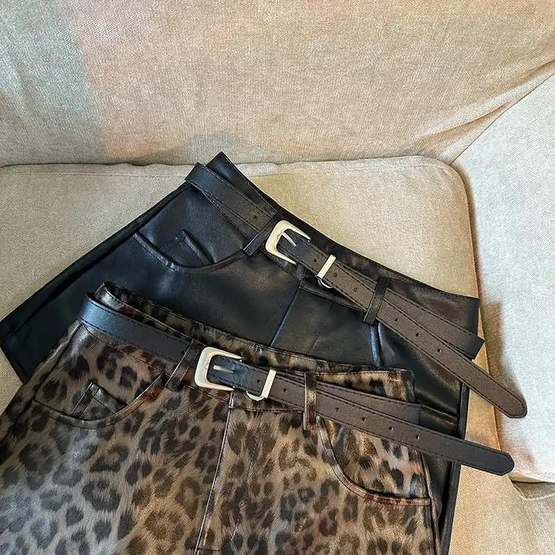 Description Picture 5 of itemSexy Leopard Print PU Leather Shorts Women Black High Waist Leather Shorts with Belt