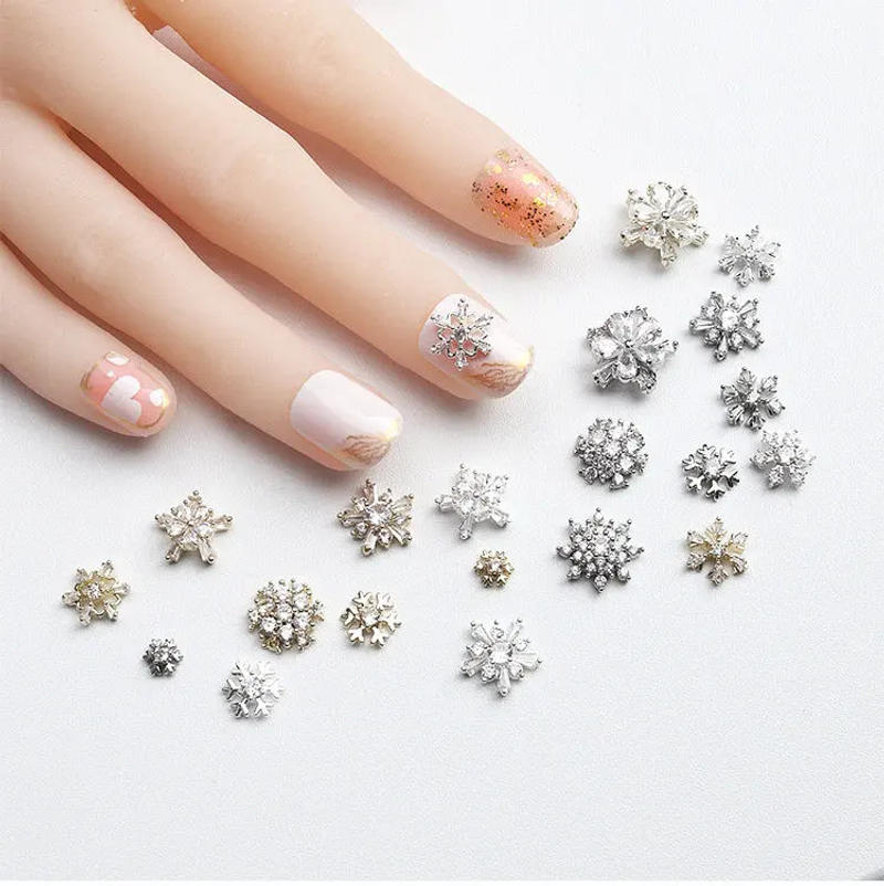 Description Picture 4 of item10pcs/lot Christmas Snowflake Zircon Rhinestones Manicure Nail Art Parts Jewelry Decorations Nails Accessories Charms Supplies
