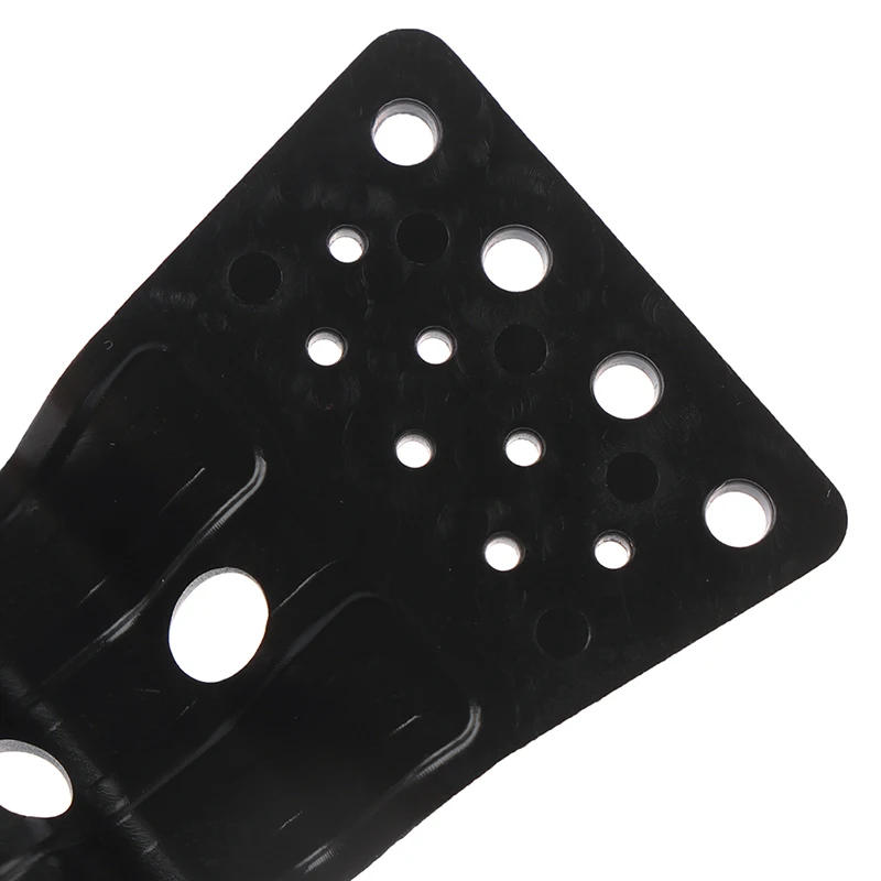 Description Picture 5 of item5-100Pcs Black Sun Shade Net Clips Butterfly Type Greenhouse Film Clips Holder Fasten Hang Expand Shade Cloth Clips Garden Tools