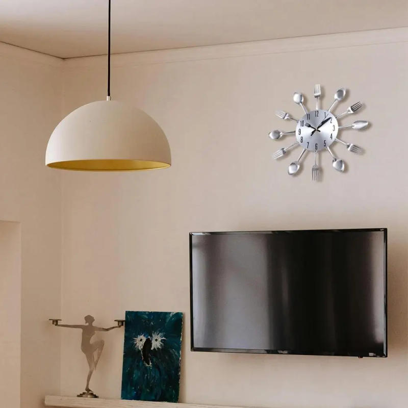 Description Picture 3 of item3D Spoon Fork Wall Clock Removable Modern Cutlery Wall Clock Creative Fashion Decorative Horloge Living Room