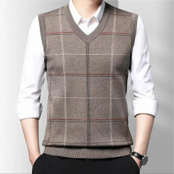 Fall Spring Men Sweater Vest Plaid Print Elastic Loose Knitted Vest Soft Mid-aged Father Grandfather Sweater Vest