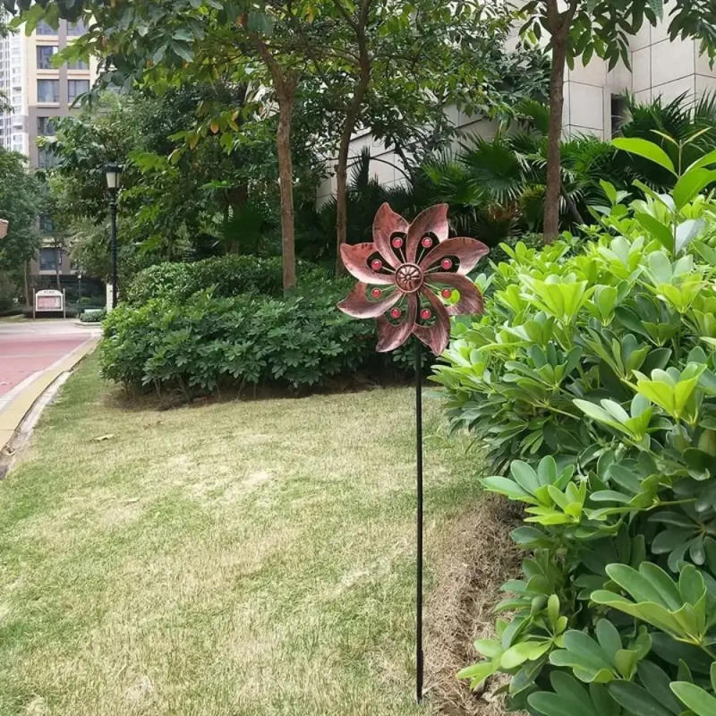 Description Picture 3 of itemGarden Stake Metal Wind Spinners Rotating Creative Gardening Plug Durable Wind Rotator Lawn