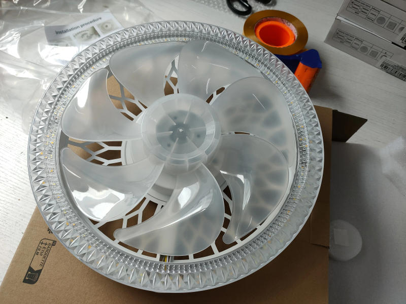 Description Picture 2 of itemLED Ceiling Fan Light Bulb Fan Socket E27 Base with Remote Control Dimmable For Indoor Home Bedroom Study Decoration Fans Lamp