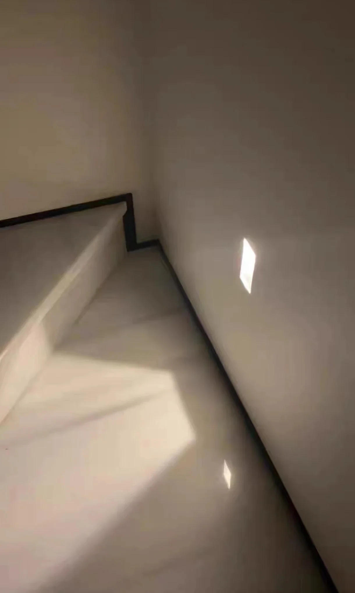 Description Picture 4 of itemEmbedded Frameless LED Step&Stair Wall Lamps 3W Motion Sensor Indoor Bedroom Ladder Foyer Corner Intelligent NightLight