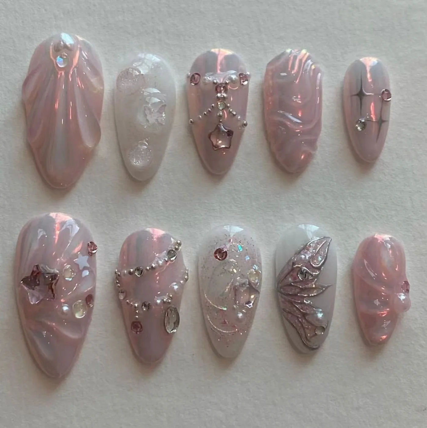 Description Picture 2 of item24pcs Sweet pink star Fake Nails 3D Ocean Shell Wearing False Nail Tips Butterfly Sparkling Diamond Ins Korean Press on Nails