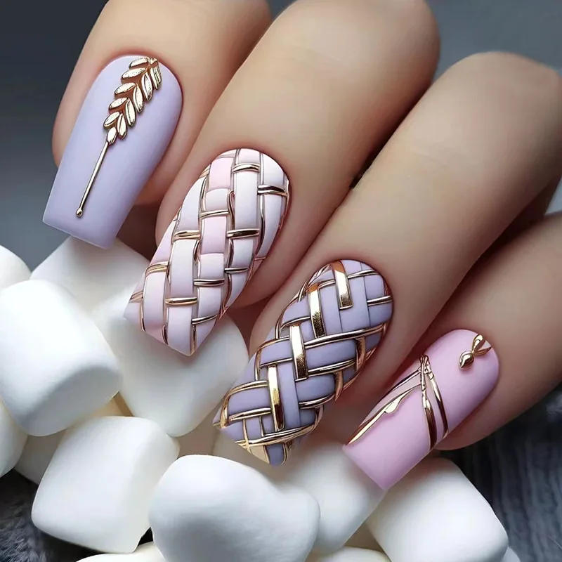 Description Picture 2 of item24Pcs False Nails with Jelly Glue Mid-length Square Head Press on Fake Nails Checkered Stripes Design Wearable Full Nail Tips