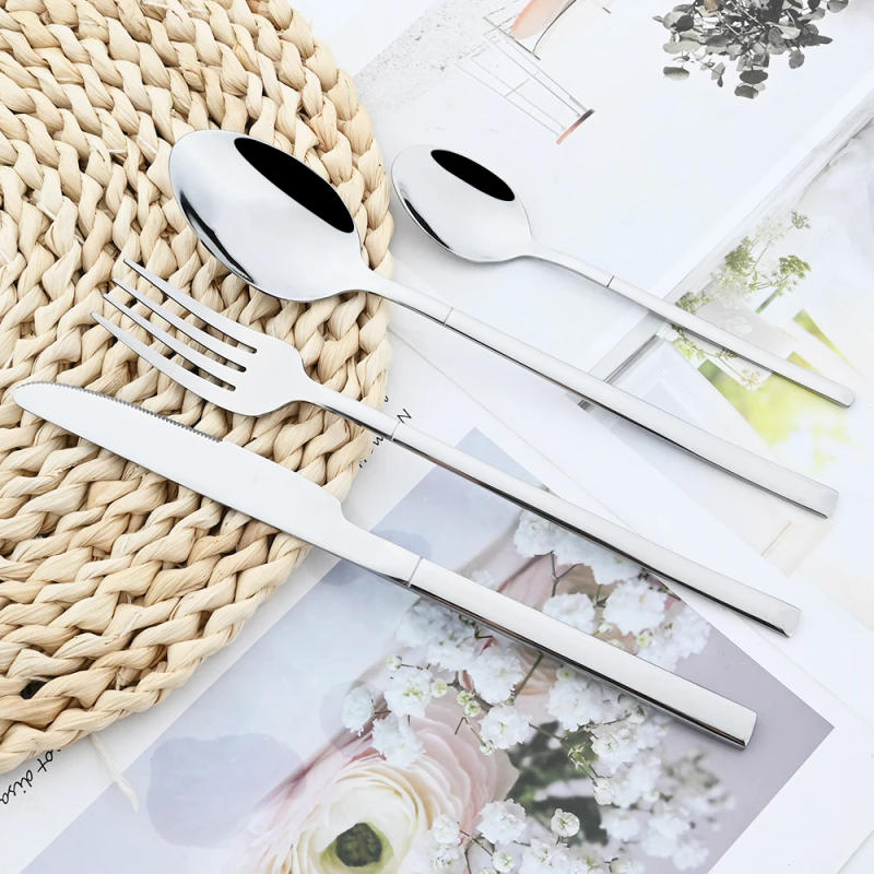 Description Picture 3 of item24Pcs Silver Dinnerware Tableware Set Knife Fork Coffee Spoon Cutlery Set Stainless Steel Flatware Western Kitchen Silverware