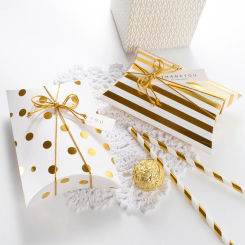 10pcs Pillow Shape Kraft Jewelry Candy Paper Box Craft Paper Wedding Favor Gift Pie Party Bags Eco Friendly Decoration