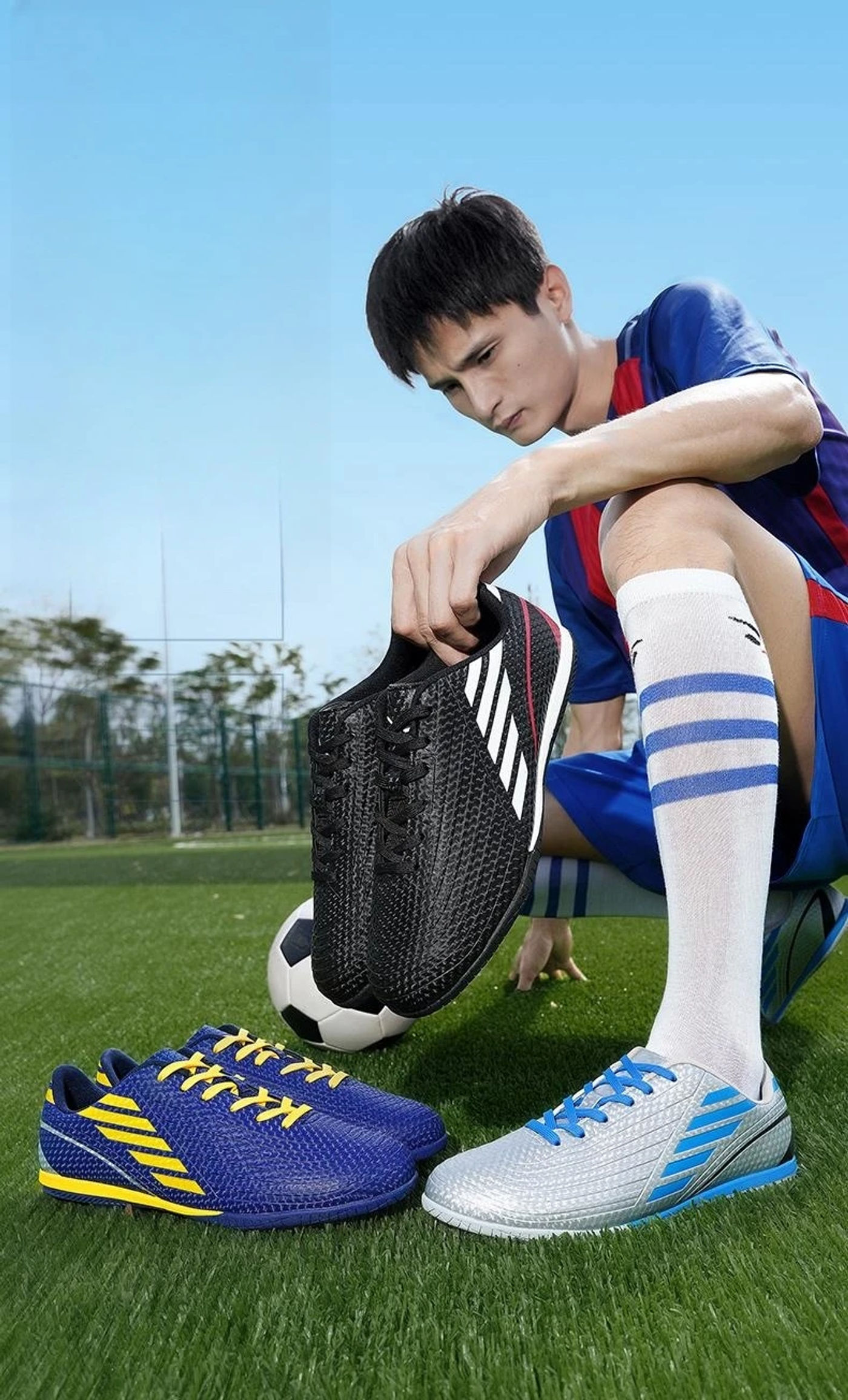 Description Picture 4 of itemSoccer Shoes Original Men Football Boots Child Studded Boots Soccer Tennis Shoes Non-slip Training Sneakers Turf Futsal Trainers
