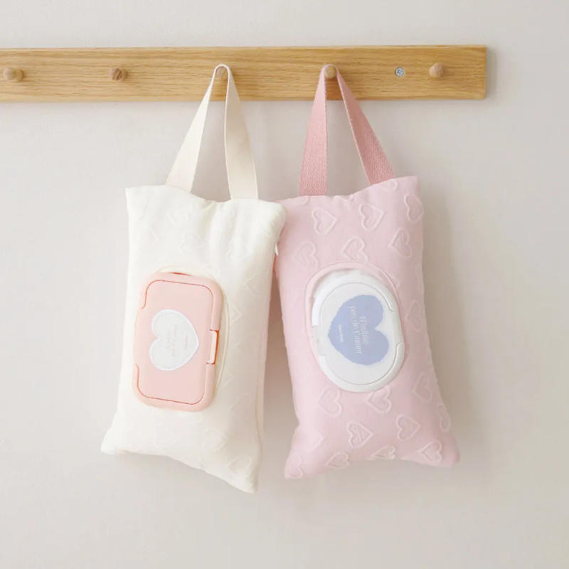 Description Picture 4 of itemBaby Stroller Accessories Heart Wet Wipes Case Extraction Tissue Box Portable Handheld Storage Bag Newborn Hanging Bag for Cart