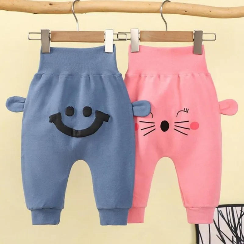 Description Picture 4 of itemBaby Cartoon Print Trousers Infant Autumn Thickened Cotton Pants Winter Newborn Boys Girls' Big Hip Circumference Pants Clothing
