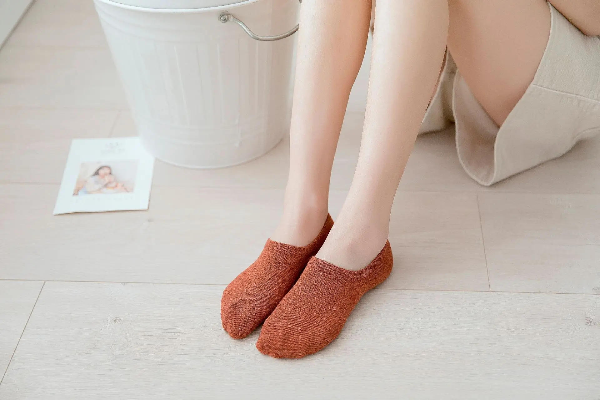 Description Picture 6 of item5pairs Women Invisible Boat Socks Summer Ultra-thin Cotton Sock Breathable Silicone Non-slip Ankle Low Girls Sox Calcetines