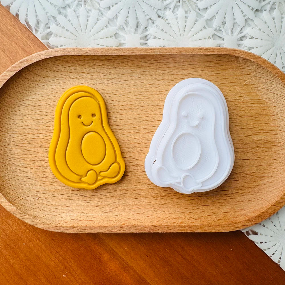 Description Picture 4 of itemCartoon Fruit Cookie Cutters DIY Bakery Tools and Accessories Stampcookie Cutters