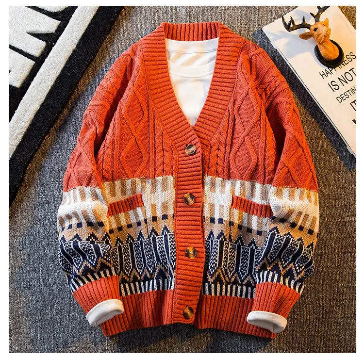 Description Picture 5 of itemAutumn Winter Handsome Rhombus V-neck Sweater Cardigans Men's Loose and Handsome Casual Knitted Cardigan Jackets Male Clothes