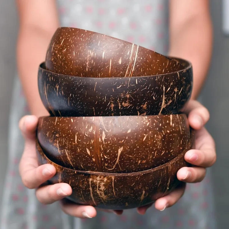 Description Picture 2 of item12-15cm Natural Coconut Bowl Dinner Set Fruit Salad Dessert Wooden Container Utensils Natural Coconut Bowls Kitchen Dinnerware