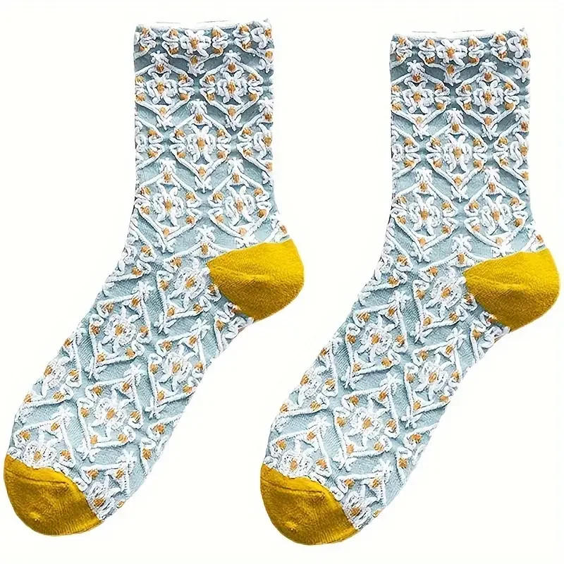 Description Picture 6 of item5 Pairs of Retro Three-dimensional Relief Socks, WOMEN'S Medium Length Socks, Slim and Cute in Summer, Forest Style and Artistic