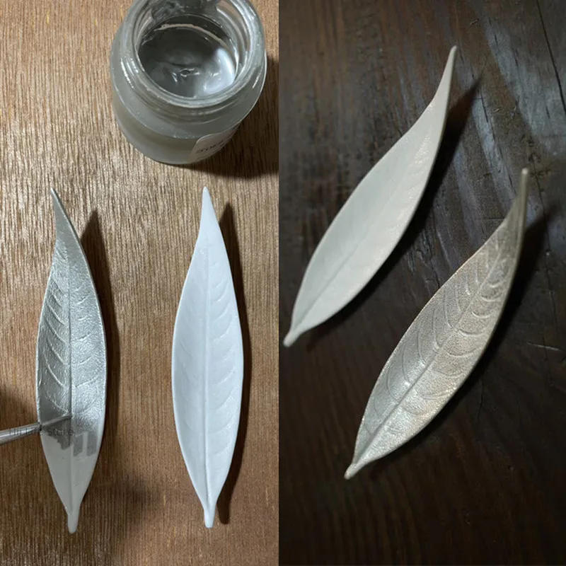 Description Picture 5 of item5g/10g Pottery Overglaze Color Pigment Silver Paste Glaze Electric Kiln DIY Ceramic Printing Coloring Stroke Edge Liquid Glaze