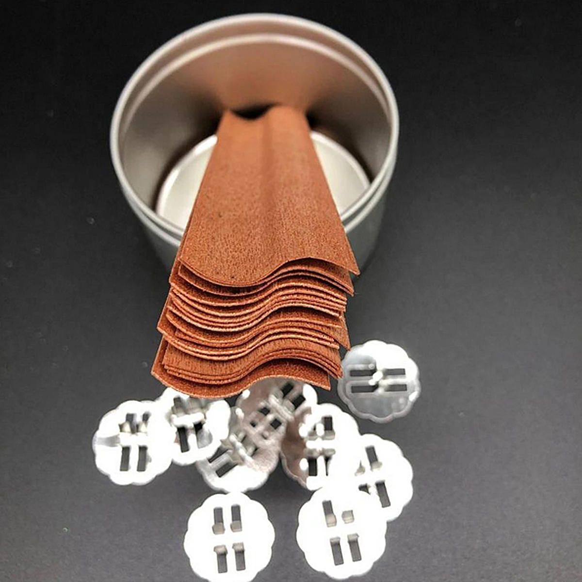 Description Picture 3 of item10pcs/set S-Shape Wooden Candle Wicks Eco-friendly Smokeless Big Flame Wooden Wax Core & Base Clamp DIY Gift Candle Making Kit