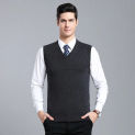 Men Wool Solid Vest Waistcoat 2024 Spring Autumn New V-Neck Sleevelesss Man Sweater Vest