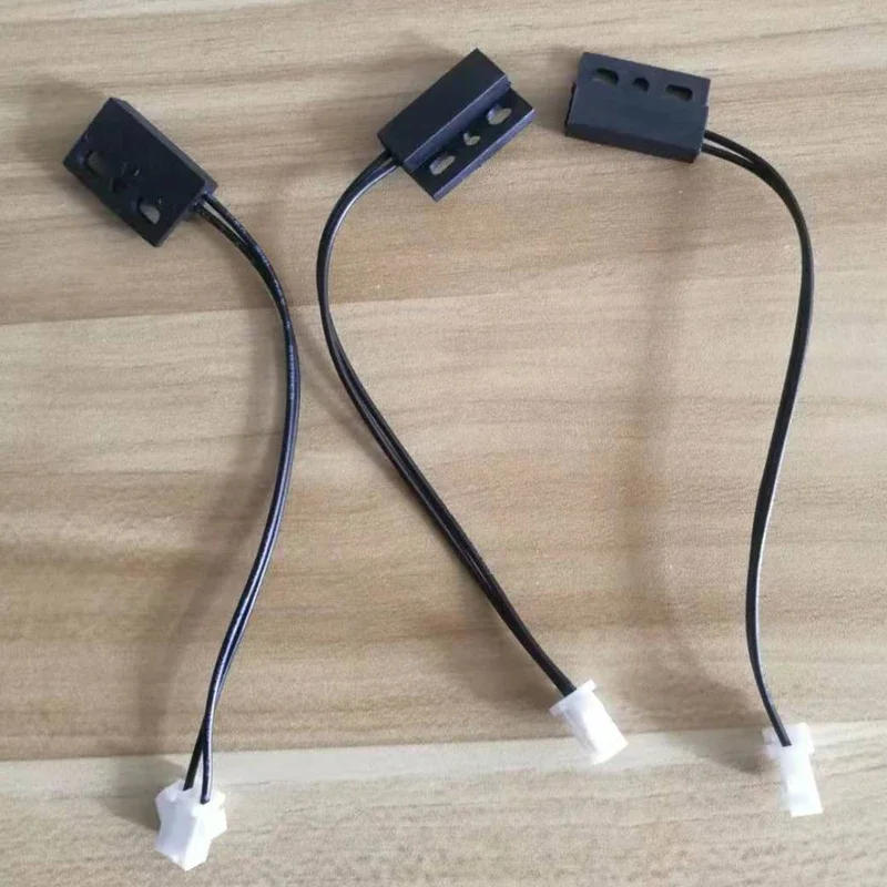 Description Picture 4 of item5 Pcs Gas Water Heater Parts Gas Water Heater Two-wire Water Pressure Switch for Linkage Valve